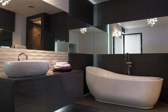 Entreprise pour la rénovation de peinture d'une salle de bain Lyon